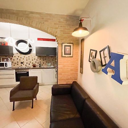 Incortedafabio Design Flat With Bikes Caronno Pertusella Exterior photo
