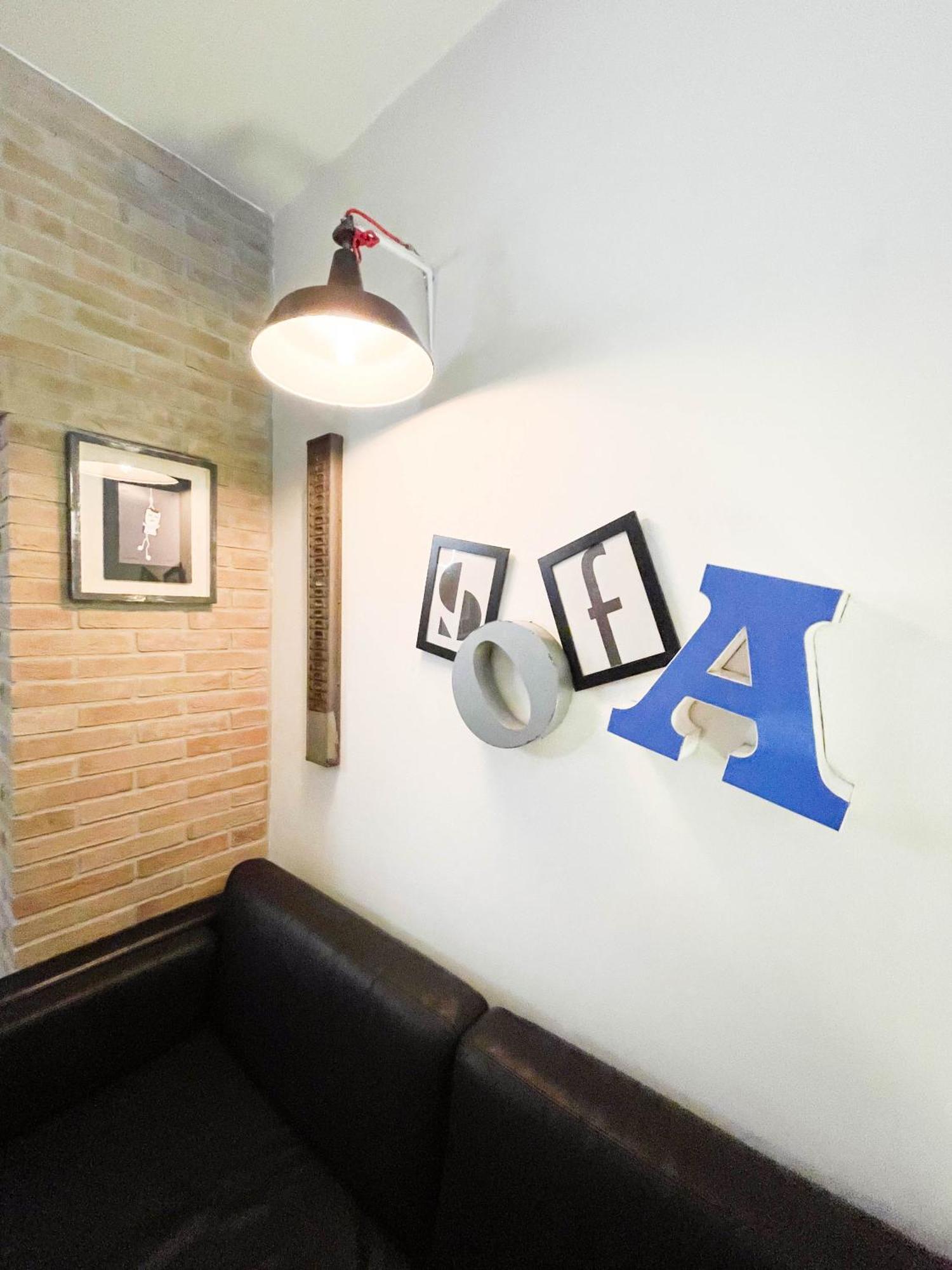 Incortedafabio Design Flat With Bikes Caronno Pertusella Exterior photo